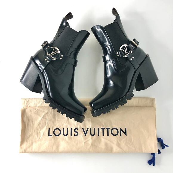 Louis Vuitton Limitless Belted Harness Chelsea LV Logo Patent Leather Boots 38 - Picture 1 of 10